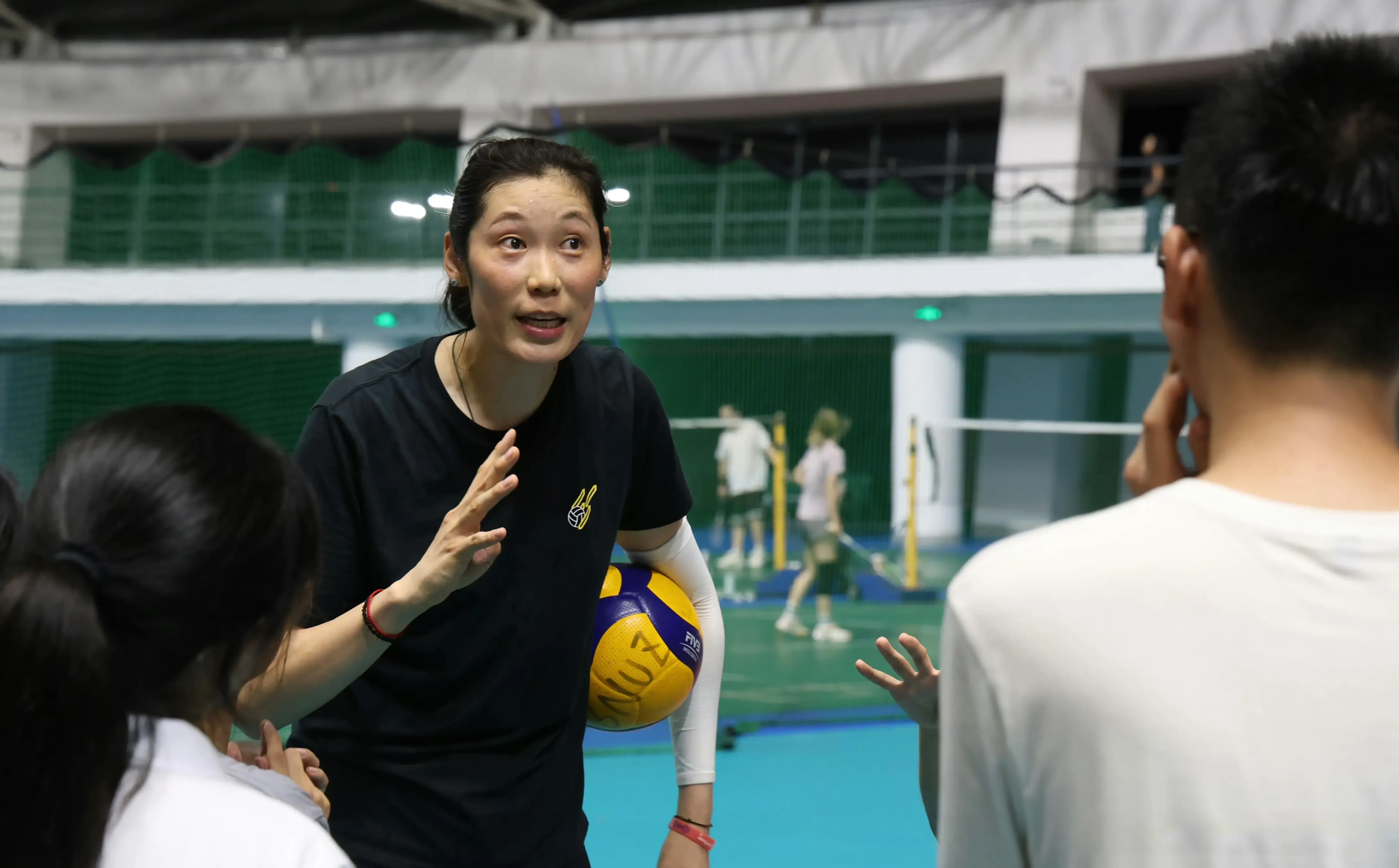 会之前再回, 所以整体上, 在国内