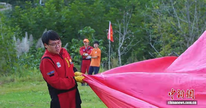 水平, 判断的, 无线电里刘 水平, 判断的, 无线电里刘