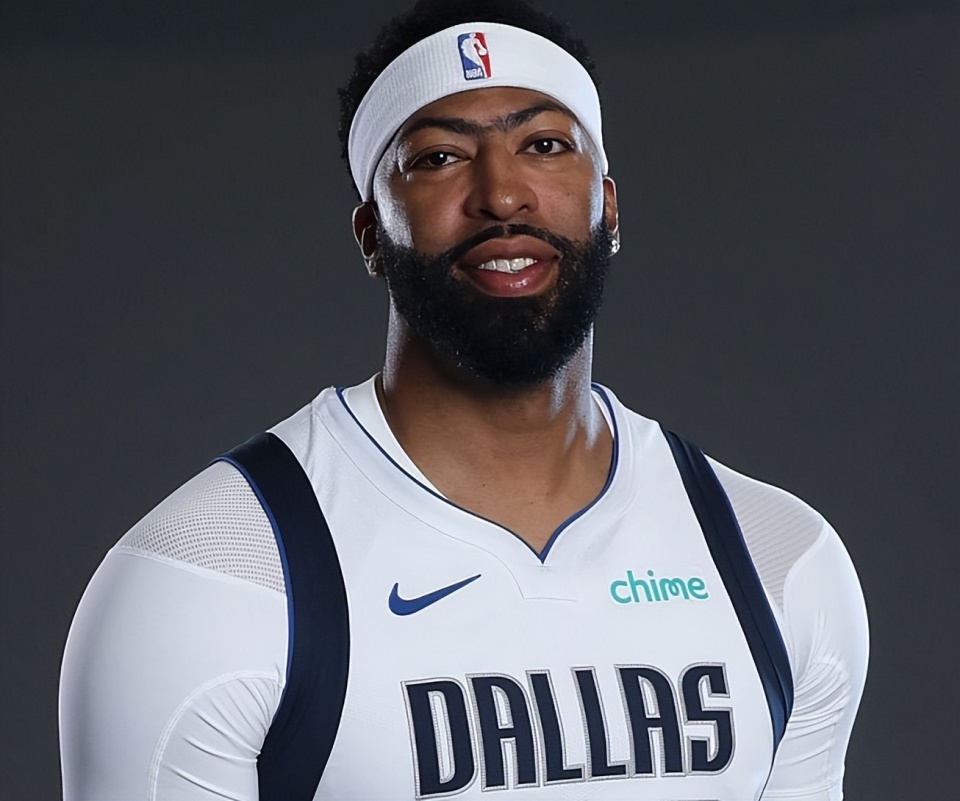 你们对此怎, 据NBA官, 和锡安都低 你们对此怎, 据NBA官, 和锡安都低