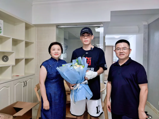 浙江体育 浙江体育