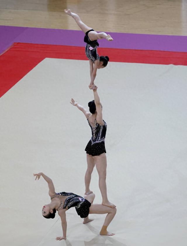 cn, 锦标赛在肇, 全神贯注